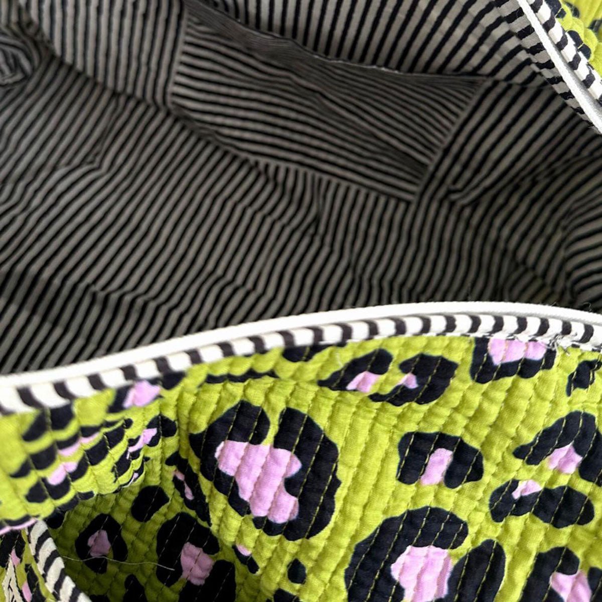 Handgefertigte Baumwolltasche "Oh Leo - cosmicgreen"