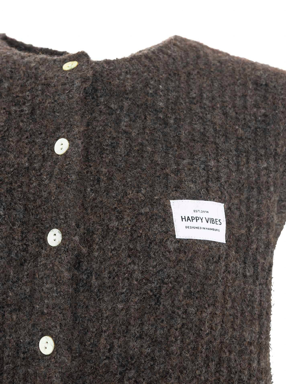 Strickweste mit Knöpfen und Patch